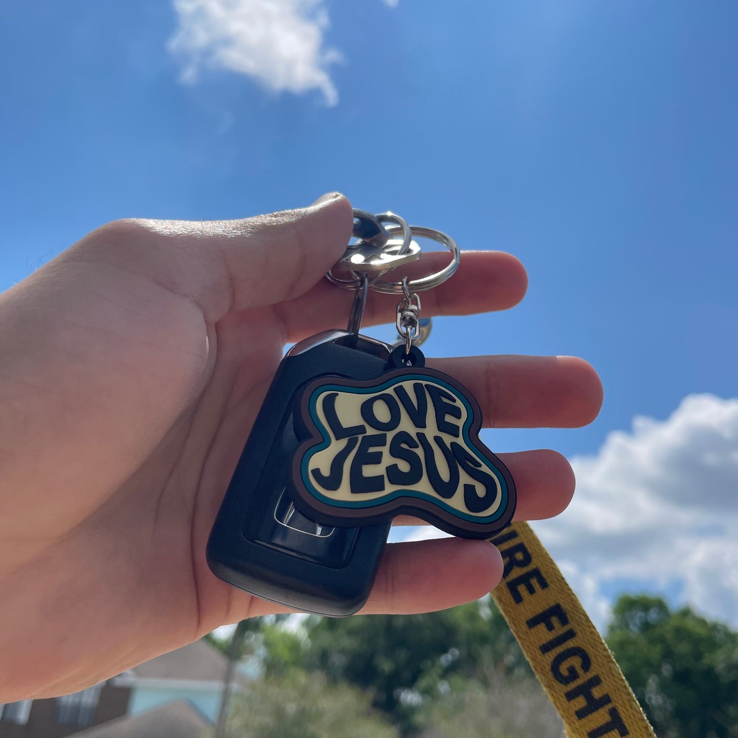 LOVE JESUS (Keychain)